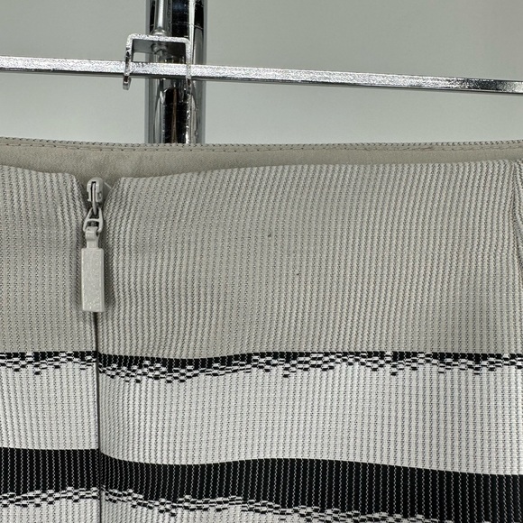 Boss Hugo Boss Vistripy Textured Stripe Neutral Pencil Skirt size US 8 - Picture 9 of 14